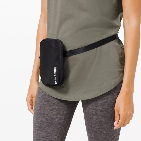 🍋✨ Lululemon Belt Bag ✨🍋 - Picture 6 of 6